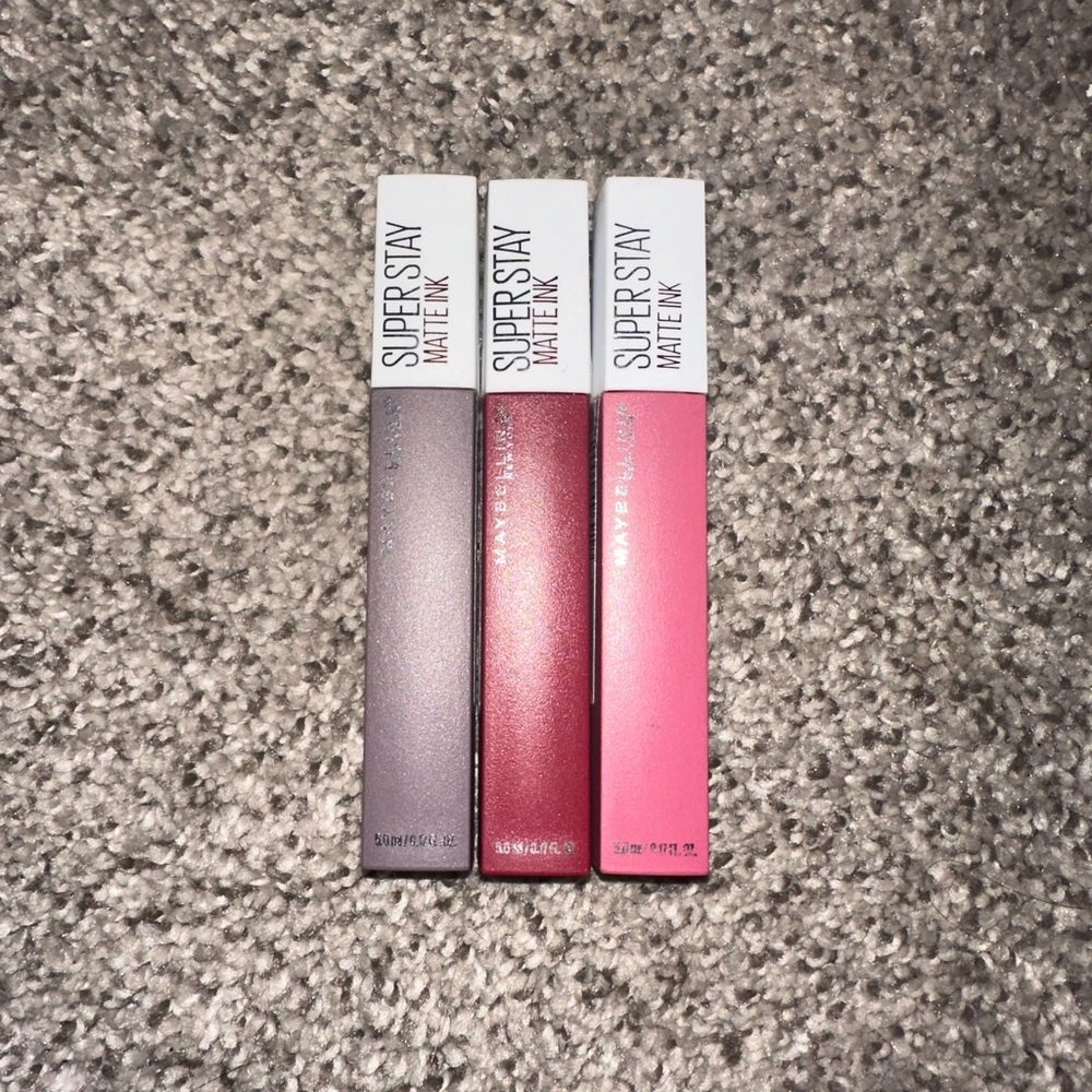 Lip stains